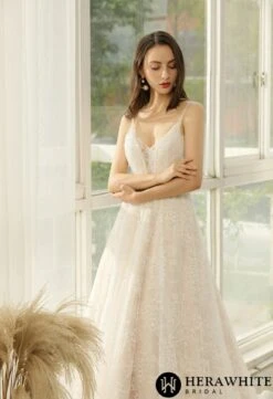 Robe De Mariée Ligne A En Dentelle Perlée Avec Bretelles Spaghetti 5 Robe De Mariée Ligne A En Dentelle Perlée Avec Bretelles Spaghetti -Soiree Blanche Boutique 038c5d0b5d scaled 1