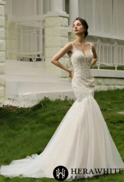 Robe De Mariée Trompette En Dentelle Perlée Et Tulle -Soiree Blanche Boutique 04b4823a34