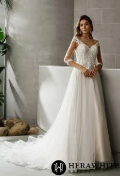 Robe De Mariée En Dentelle Avec Manches 3/4 Illusion 5 Robe De Mariée En Dentelle Avec Manches 3/4 Illusion -Soiree Blanche Boutique 0a689b2e29