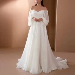 Robe De Mariée Originale A Frange Perlée 4 Robe De Mariée Originale A Frange Perlée -Soiree Blanche Boutique 1723850648 61MxZIPiB L. AC SL1500