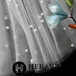 Voile De Mariée Court A Perles 6 Voile De Mariée Court A Perles -Soiree Blanche Boutique 1fdea5f6a8