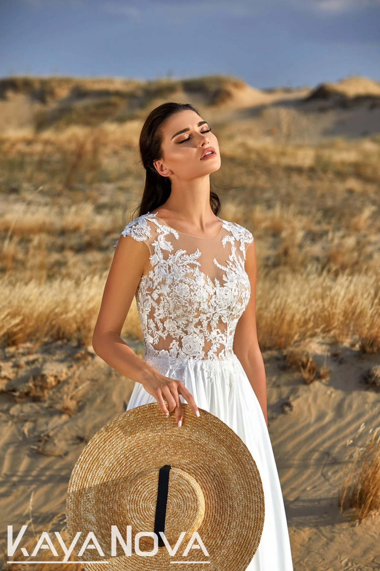Robe De Mariée En Soie Robe De Mariée En Soie -Soiree Blanche Boutique 344A4321