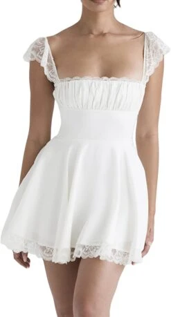 Robe Élégante Mini Dentelle Blanche -Soiree Blanche Boutique 51QAWLwkumL. AC SL1500 1