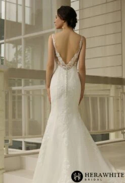 Robe De Mariée Fourreau Ajustée à Double Traîne -Soiree Blanche Boutique 5f88f92a09 scaled 1