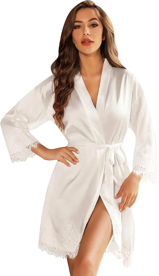 Robe De Mariée Satin Plissé A Traîne Dentellé Robe De Mariée Satin Plissé A Traîne Dentellé -Soiree Blanche Boutique 617ORnKBRTL. AC UL960 QL65