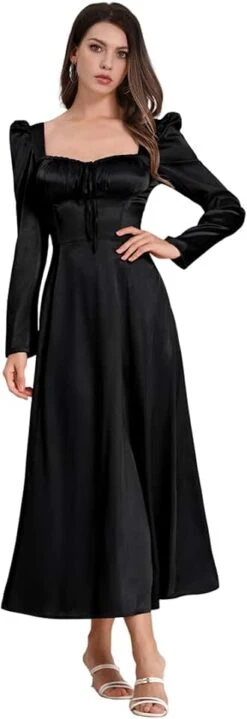 Robe De Mariée Col Carré Manche Longue