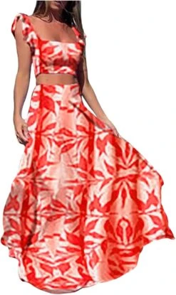 Robe Blanche Cocktail Et Accessoires