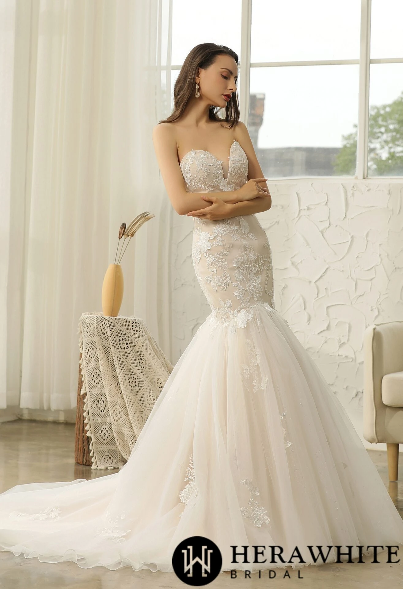 Robe de mariée sirène en tulle et dentelle à cœur ouvert Robe De Mariée Sirène En Tulle Et Dentelle à Cœur Ouvert -Soiree Blanche Boutique 691d789e3b