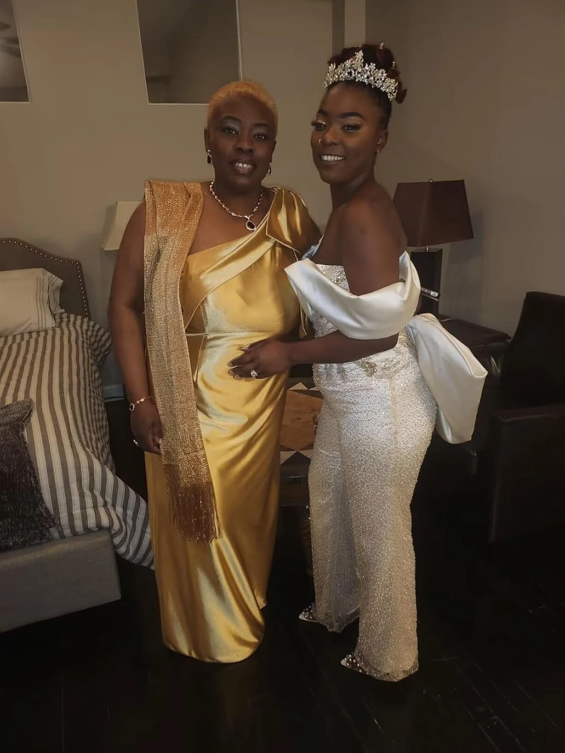 Robe De Mariée Sirène Chic Blanche Robe De Mariée Sirène Chic Blanche -Soiree Blanche Boutique 71HXYaP35qL. AC SL1500