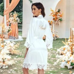 Robe De Mariée à Bretelles Dentelle Fine -Soiree Blanche Boutique 71XzeI1LbDL. AC SL1500