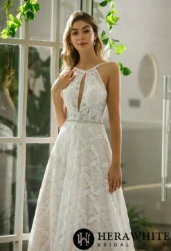 Robe De Mariée En Dentelle A Encolure 3 Robe De Mariée En Dentelle A Encolure -Soiree Blanche Boutique 71f23f3cde