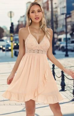 Robe Rose Dentelle Blanche -Soiree Blanche Boutique 71isD8jEc4L. AC SL1500