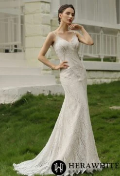 Robe De Mariée Fourreau En Dentelle Avec Bretelles Spaghetti -Soiree Blanche Boutique 743eb566b8