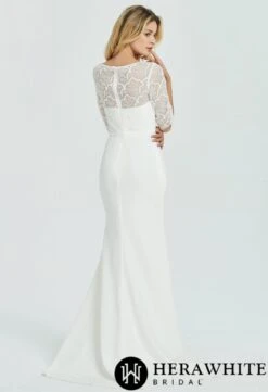 Robe De Mariée Fourreau En Crêpe à Manches 3/4 Et Dentelle 4 Robe De Mariée Fourreau En Crêpe à Manches 3/4 Et Dentelle -Soiree Blanche Boutique 753af5cef7