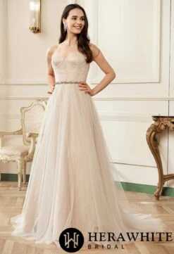 Robe De Mariée En Tulle Avec Corset Rose Nude -Soiree Blanche Boutique 7ddd33b26f