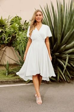 Robe Blanche Courte Mariage 7 Robe Blanche Courte Mariage -Soiree Blanche Boutique 81kVein75KL. AC SL1500