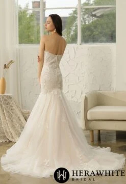 Robe De Mariée Sirène En Tulle Et Dentelle à Cœur Ouvert 7 Robe De Mariée Sirène En Tulle Et Dentelle à Cœur Ouvert -Soiree Blanche Boutique 8d8cff7021