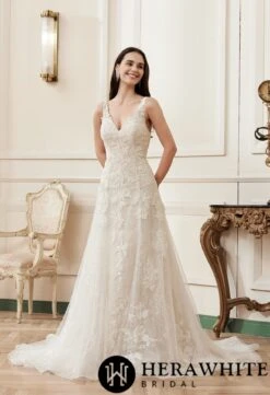 Robe De Mariée Romantique à Encolure En V Avec Appliques Florales -Soiree Blanche Boutique 8fcc6deb23