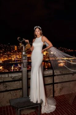 Robe De Mariée Col Américain Blanche 4 Robe De Mariée Col Américain Blanche -Soiree Blanche Boutique Amadora