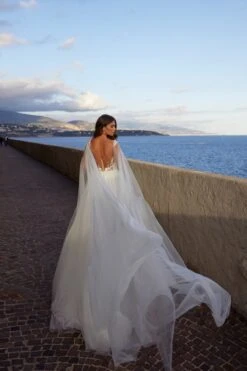 Robe De Mariée Princesse Blanche Avec Strass -Soiree Blanche Boutique Atilana5
