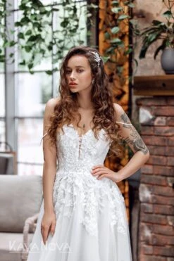 Robe De Mariée Dos Perlé Blanche -Soiree Blanche Boutique Carina2