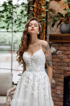 Robe De Mariée Dos Perlé Blanche -Soiree Blanche Boutique Carina3