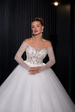 Robe De Mariée Hiver Blanche -Soiree Blanche Boutique Coline3