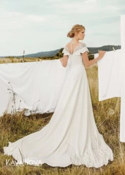 Robe De Mariée Bohème Col Bateau Blanc 3 Robe De Mariée Bohème Col Bateau Blanc -Soiree Blanche Boutique Dakota203