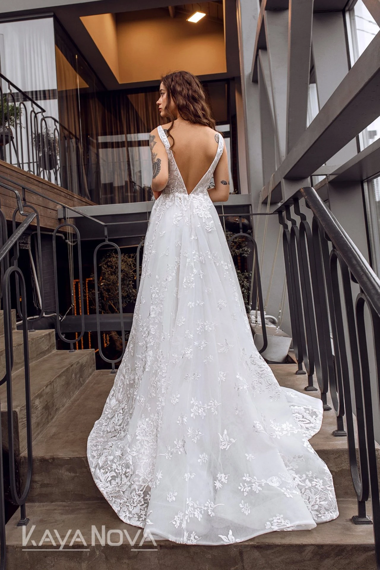 Robe De Mariée Blanche Fleurie Robe De Mariée Blanche Fleurie -Soiree Blanche Boutique Dayanara3
