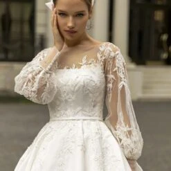 Robe De Mariée Princesse Scintillante Appliques Florales -Soiree Blanche Boutique Design sans titre 23