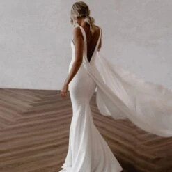 Robe De Mariée Sirène Simple Blanche -Soiree Blanche Boutique Design sans titre 66
