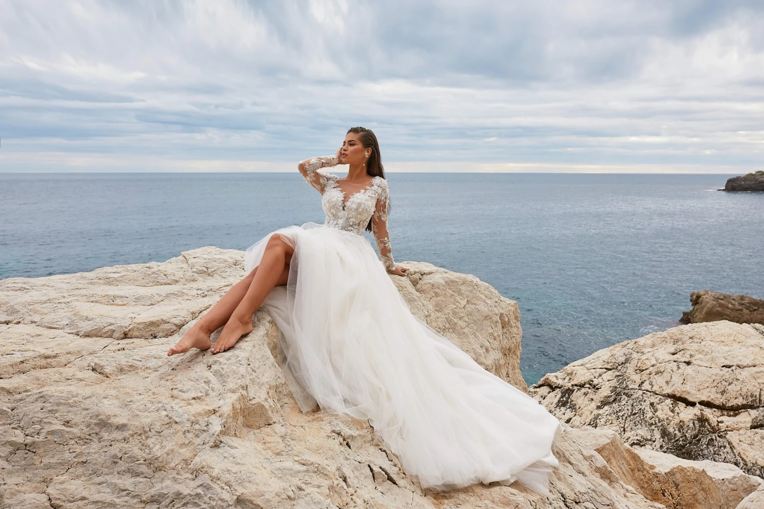 Robe De Mariée Bohème Manche Longue Blanche Robe De Mariée Bohème Manche Longue Blanche -Soiree Blanche Boutique Dionisia7