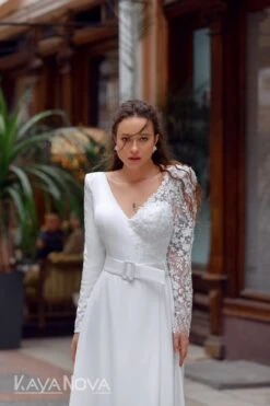 Robe De Mariée Asymétrique 4 Robe De Mariée Asymétrique -Soiree Blanche Boutique Frida5