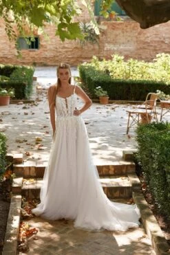 Robe De Mariée Vintage Sexy Blanche -Soiree Blanche Boutique IMG 90662029