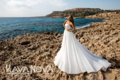 Robe De Mariée Princesse Avec Perles Blanche 6 Robe De Mariée Princesse Avec Perles Blanche -Soiree Blanche Boutique Jasmine201