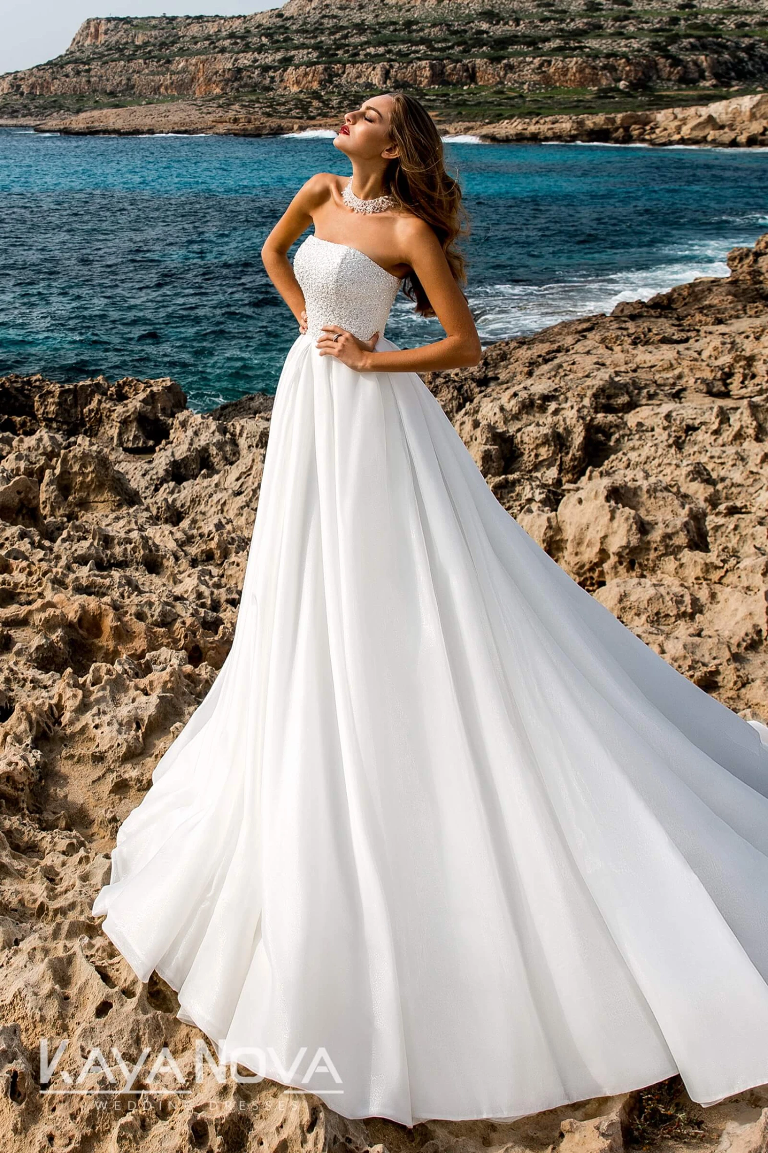 Robe De Mariée Princesse Avec Perles Blanche Robe De Mariée Princesse Avec Perles Blanche -Soiree Blanche Boutique Jasmine201 12