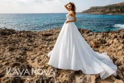 Robe De Mariée Princesse Avec Perles Blanche 8 Robe De Mariée Princesse Avec Perles Blanche -Soiree Blanche Boutique Jasmine203