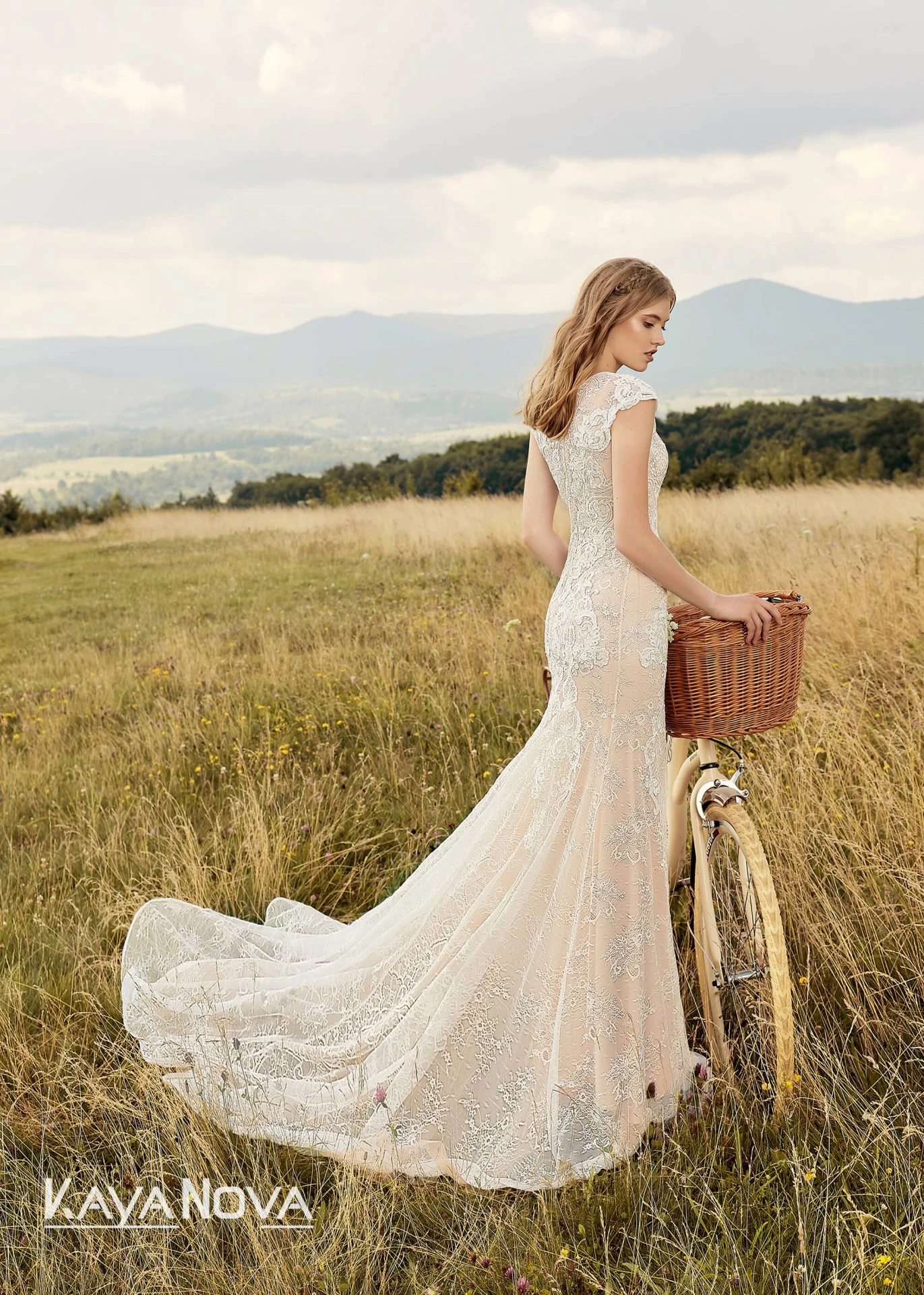 Robe De Mariée Sirène Dentelle Florale Blanche Robe De Mariée Sirène Dentelle Florale Blanche -Soiree Blanche Boutique Kelly204