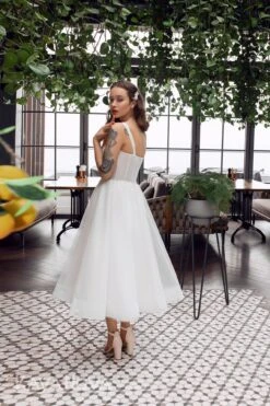 Robe De Mariée Courte Avec Perles Blanche -Soiree Blanche Boutique Lourdes3