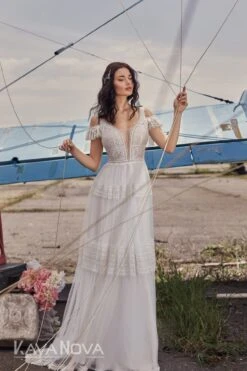 Robe De Mariée De Luxe A Dentelle Blanche 5 Robe De Mariée De Luxe A Dentelle Blanche -Soiree Blanche Boutique Marisol2