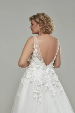 Robe De Mariée Femme Ronde Grande Taille -Soiree Blanche Boutique Ondina3