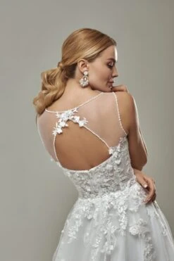 Robe De Mariée Dentelle Bohème Blanche -Soiree Blanche Boutique Prisca3