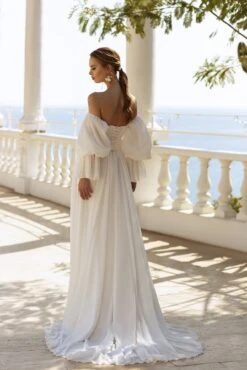 Robe De Mariée Fluide Blanche 3 Robe De Mariée Fluide Blanche -Soiree Blanche Boutique Robe De Mariee Fluide Blanche dos