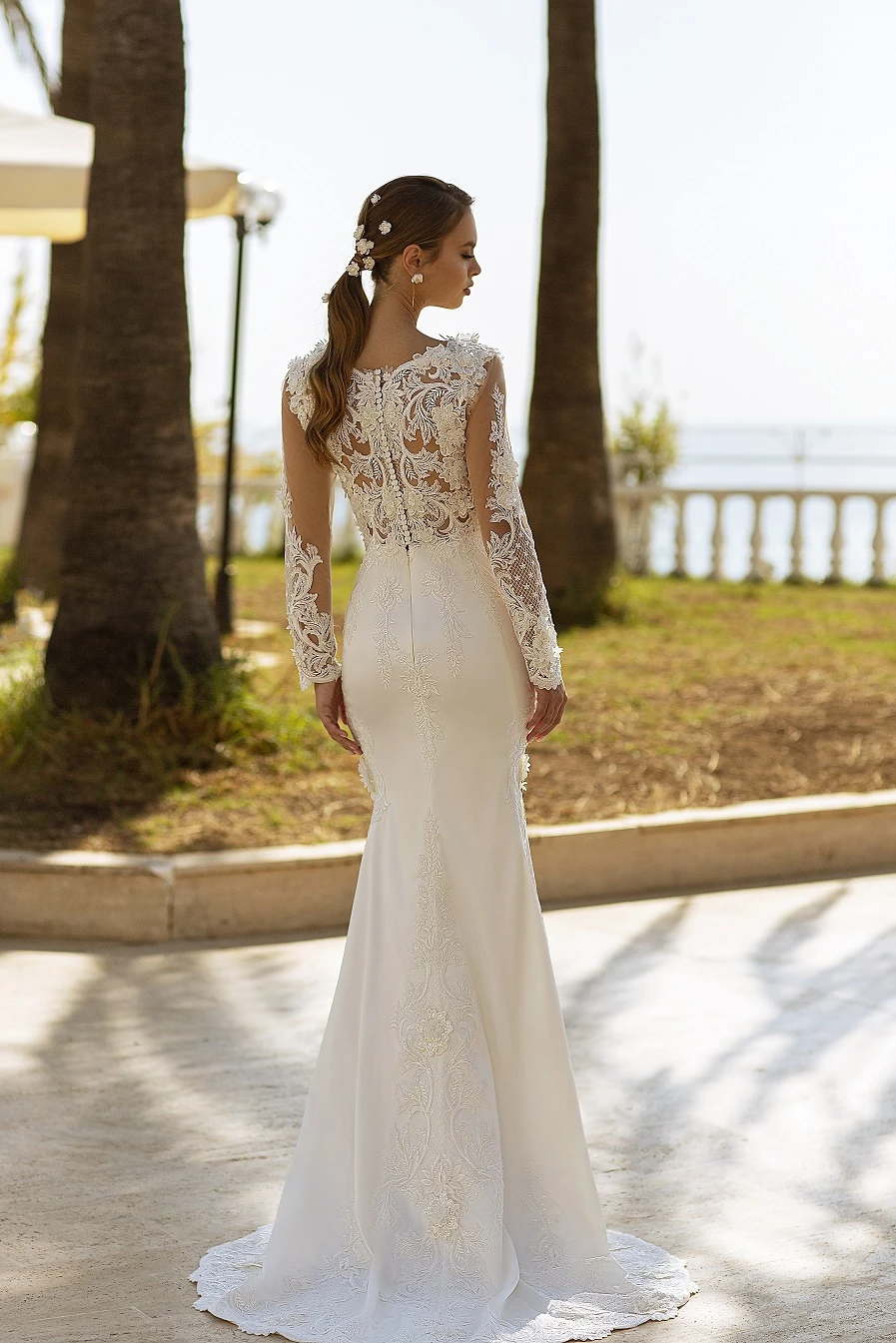 Robe De Mariée Romantique Blanche Robe De Mariée Romantique Blanche -Soiree Blanche Boutique Robe De Mariee Romantique Blanche 2 dos