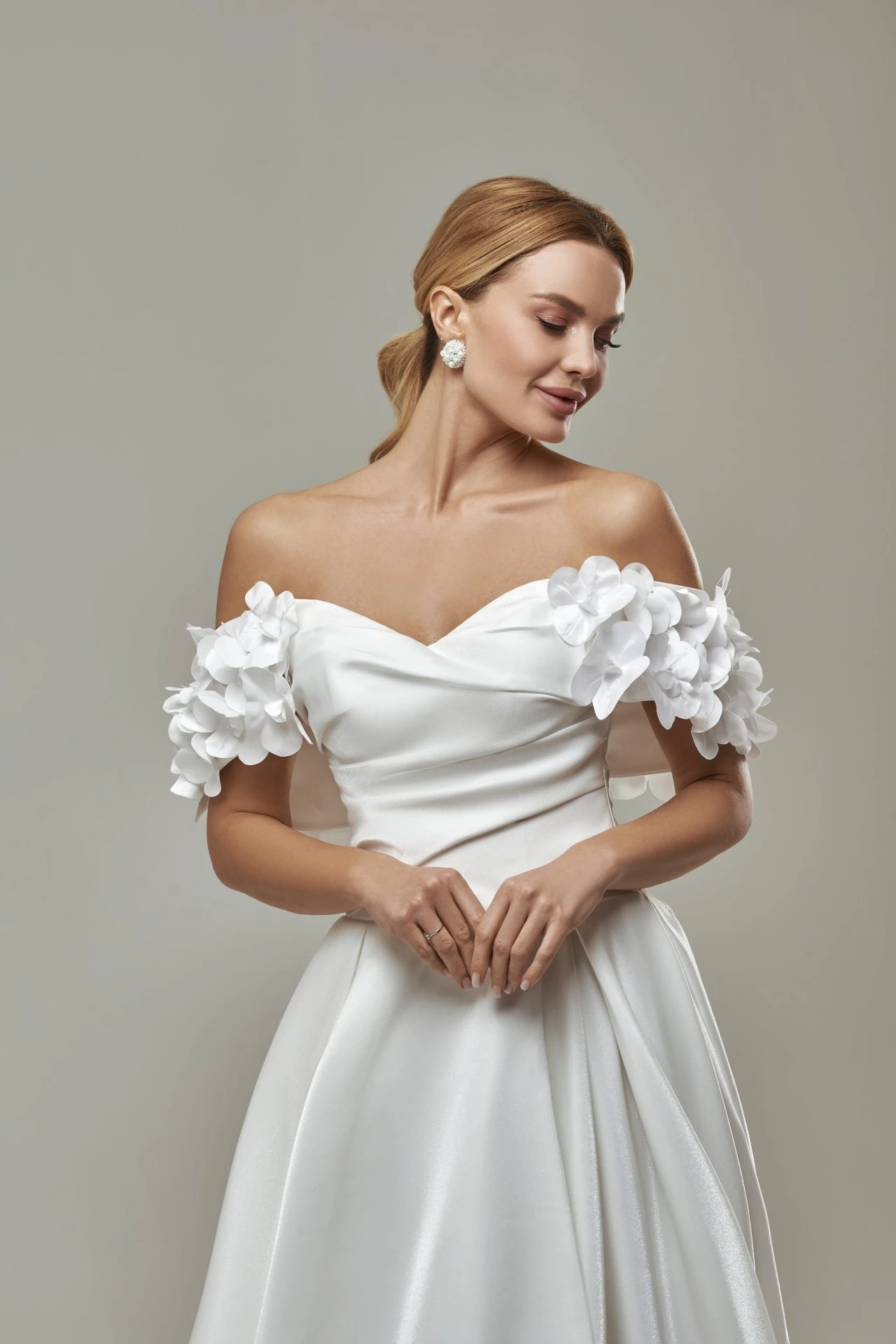 Robe De Mariée Fluide Bohème Blanche Robe De Mariée Fluide Bohème Blanche -Soiree Blanche Boutique Simplicia1