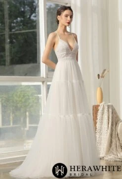 Robe De Mariée En Dentelle Bohème Et Dos Croisé 4 Robe De Mariée En Dentelle Bohème Et Dos Croisé -Soiree Blanche Boutique d99089083d