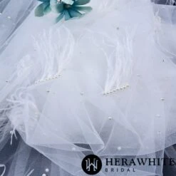 Voile De Mariée A Plumes 7 Voile De Mariée A Plumes -Soiree Blanche Boutique dafceed43b
