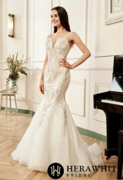 Robe De Mariée Sirène Brodée Et Perlée -Soiree Blanche Boutique e55a244e31