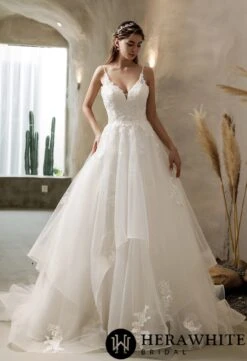 Robe De Mariée Princesse à Sequins Dentelle Florale Et Volants -Soiree Blanche Boutique e9c240b042