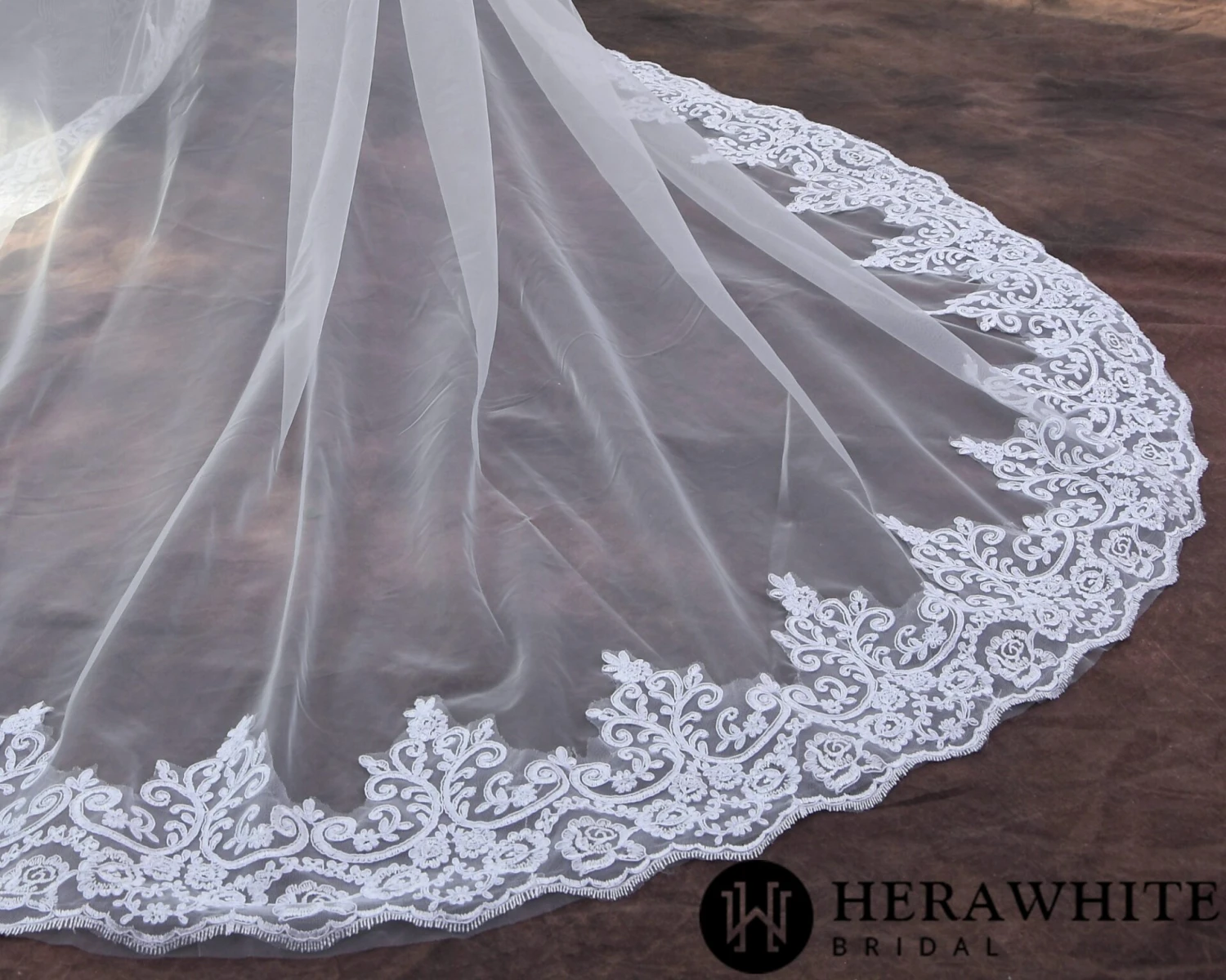 Long Voile de Mariée Dentellé Long Voile De Mariée Dentellé -Soiree Blanche Boutique f62281562c